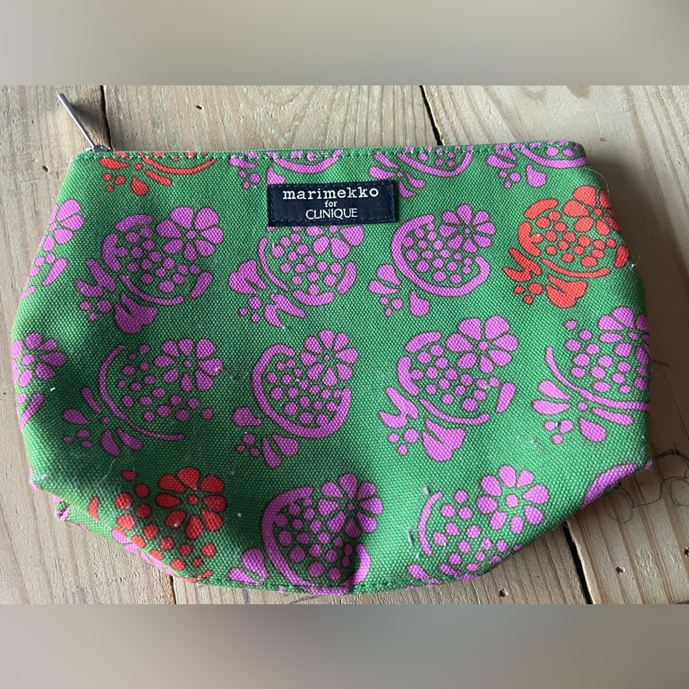 Marimekko Clinique Makeup Bag Cosmetic Flowers Travel Bag 6”x9”